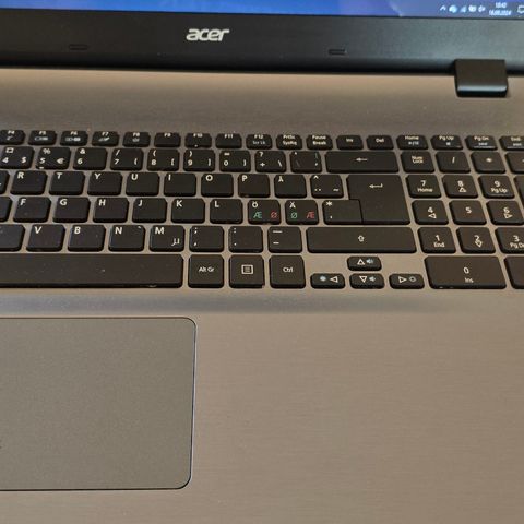 Acer E5-771 Series