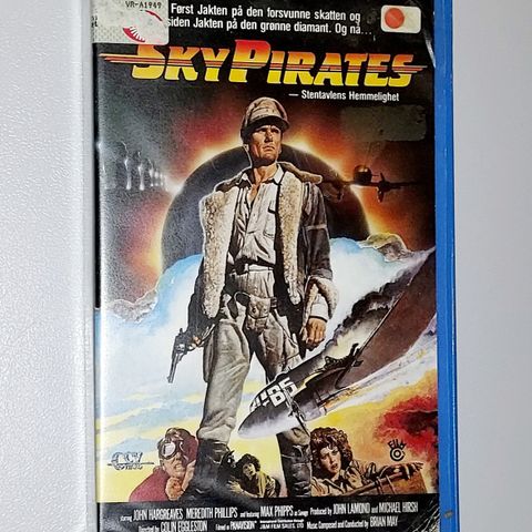 VHS BIG BOX.SKY PIRATES.