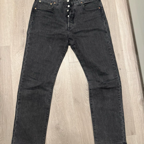 Levis 501 grå