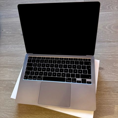 MacBook Air 13" M1 8GB RAM 512GB Space Grey