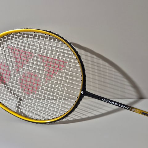 Yonex badminton racket