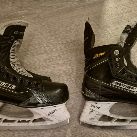 Bauer Supreme 180 str 35 og 36 kjøpes (VENSTRE), selges (HØYRE), eller byttes