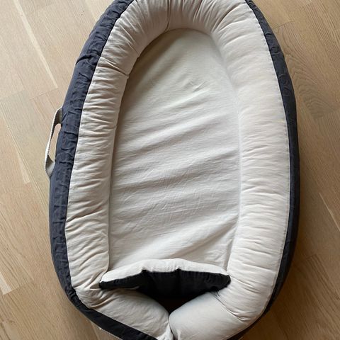 Babynest fra Voksi