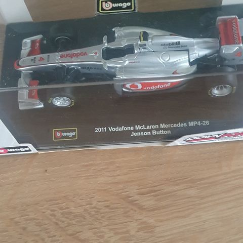 Formel 1 bil miniatyr 1/32