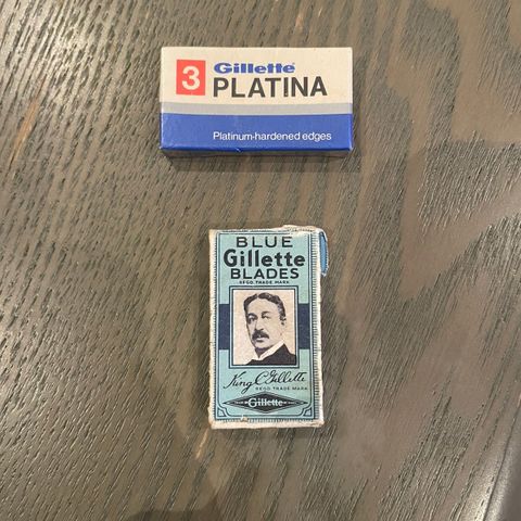 Eldre, retro Gillette barberblader