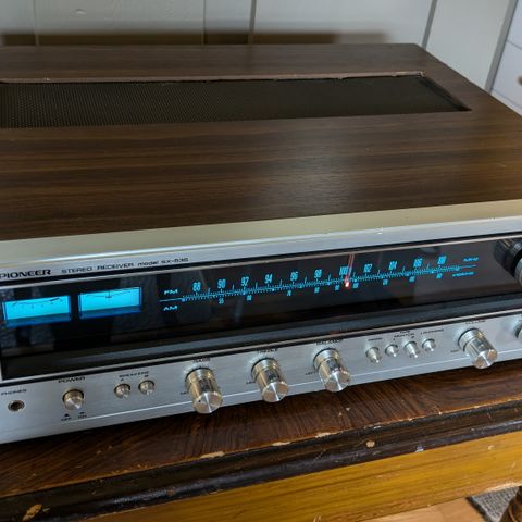 Pioneer reciever/ forsterker SX-535 selges.