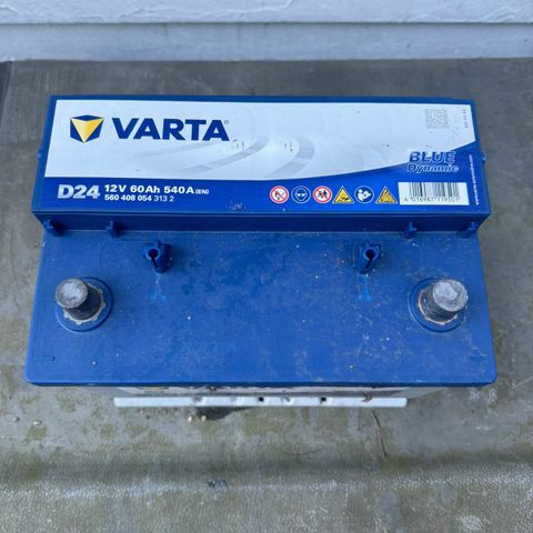 Varta D24 bilbatteri