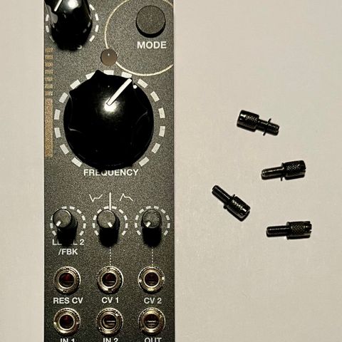 Plum Audio uJove (Roland Jupiter 6-multimode filter i eurorack)