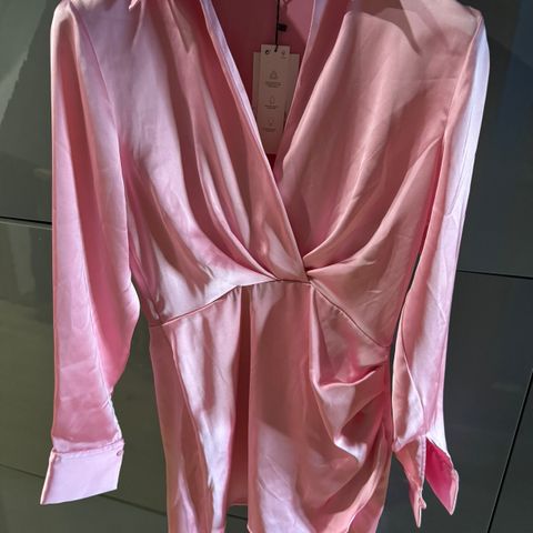 Zara satin kjole