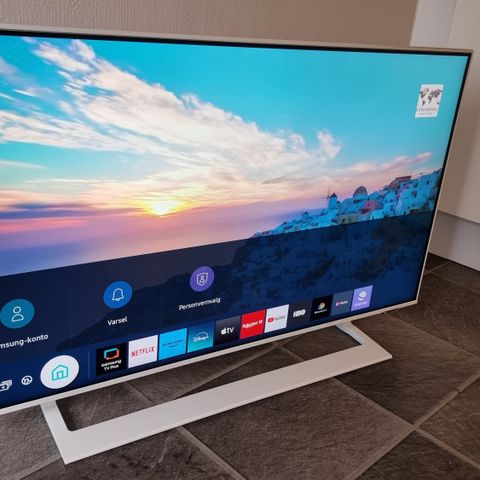 SAMSUNG 43" 4K LED TV UE43AU9085