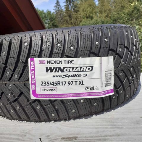 Nexen Winguard winSpike 3 235/45/17