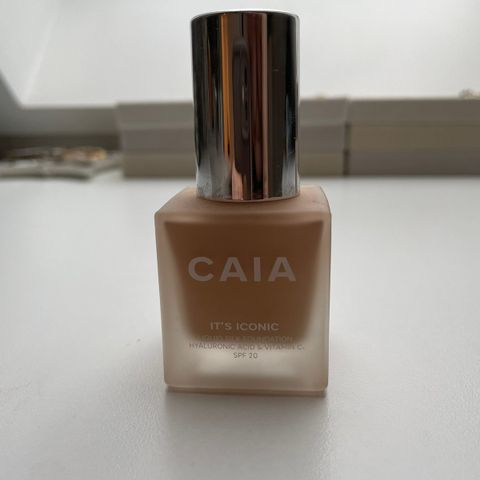 Caia ITS ICONIC foundation 2C