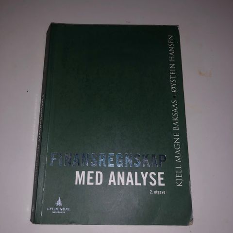 Finansregnskap med analyse