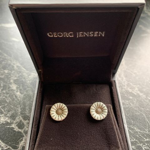 Daisy Øredobber fra Georg Jensen