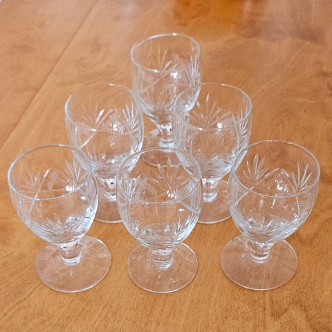 Hadeland drammeglass 6 stk. Finn fra 50-tallet? 8,5 cm