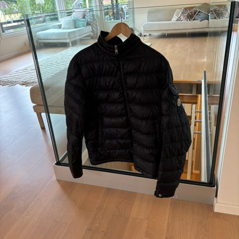 Moncler Lambert