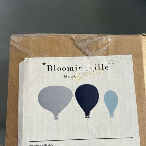 Blå ballongknagger fra Bloomingville