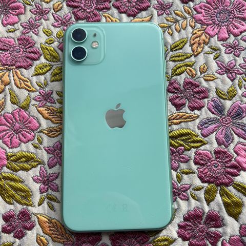 iPhone 11