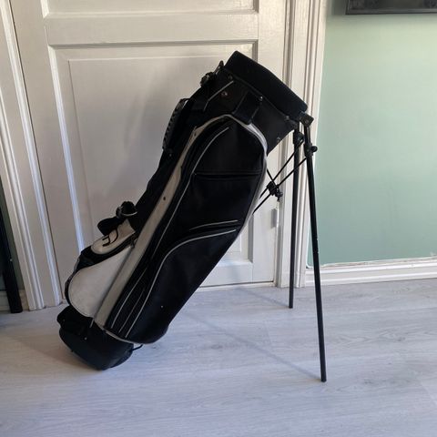 Golfbag selges