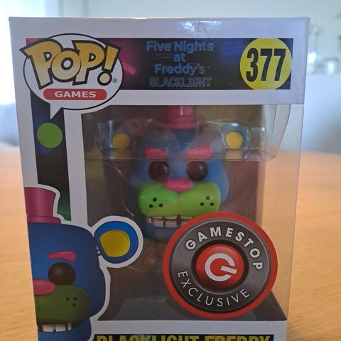 Blacklight Freddy Funko pop