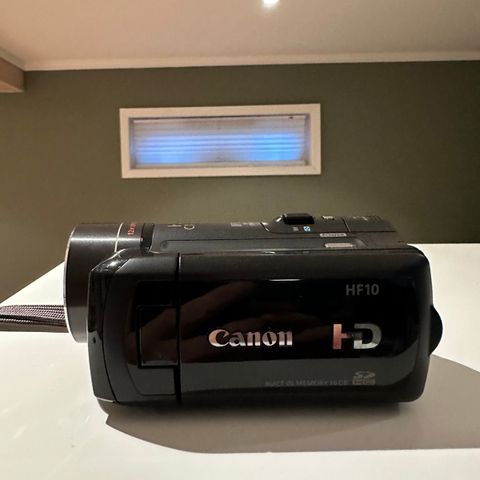 Canon HF10 videokamera