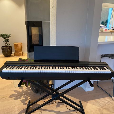 Yamaha digitalt piano P- 125