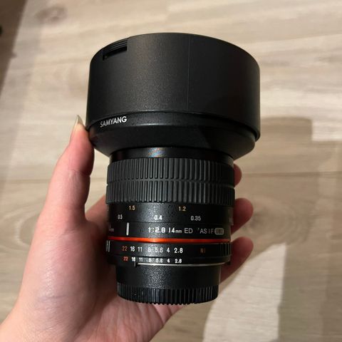 Samyang 14mm f2.8 til Nikon F