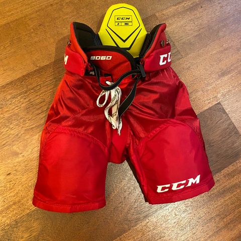 Ccm Tacks 9060 bukse jr. S til salgs kr 300