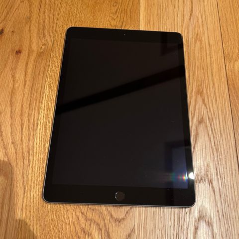 Apple iPad (2020) 8th gen.