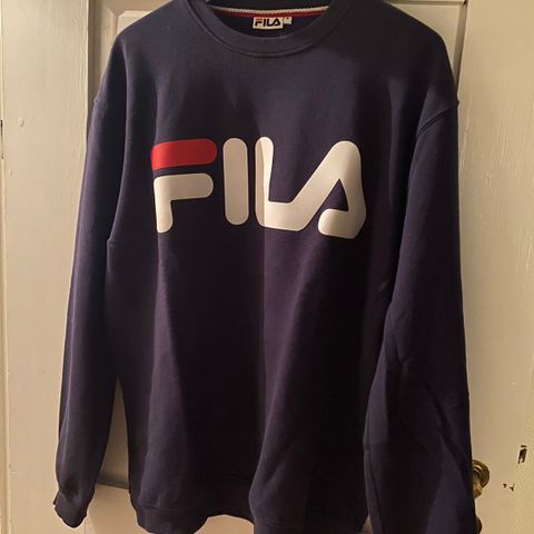 Fila collegegenser str. M