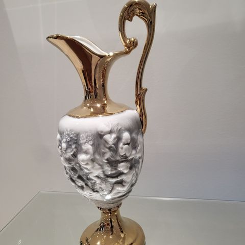 Vakker Le Tre Torri mugge/vase, italiensk porselen.