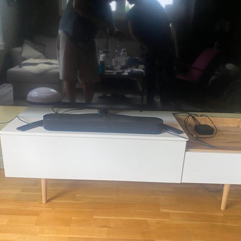 Tv benk