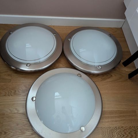 Taklamper/plafond selges rimelig