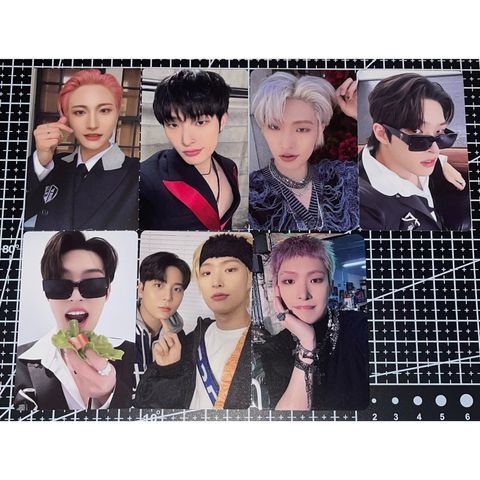 ATEEZ photocards