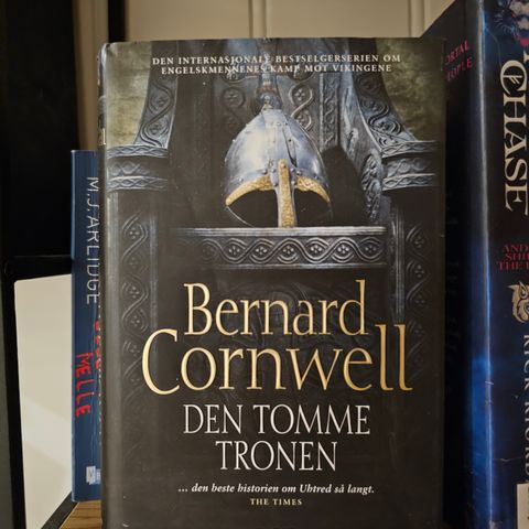 Den tomme tronen (Bernard Cornwell)