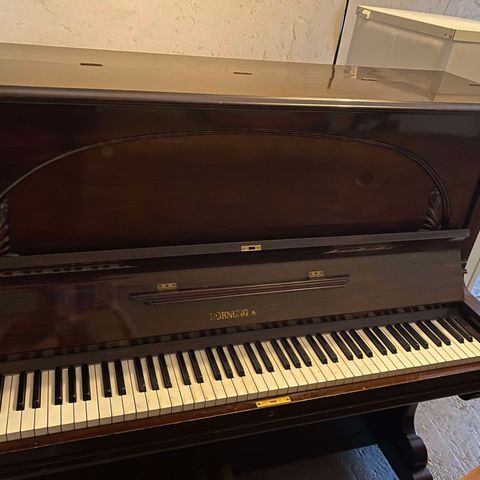 Horkung & Møller piano fra 50-tallet