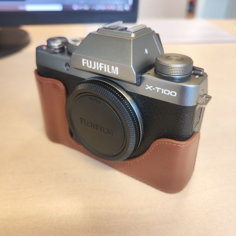 Fujifilm X-T100 Kamerahus – Strøken Stand!