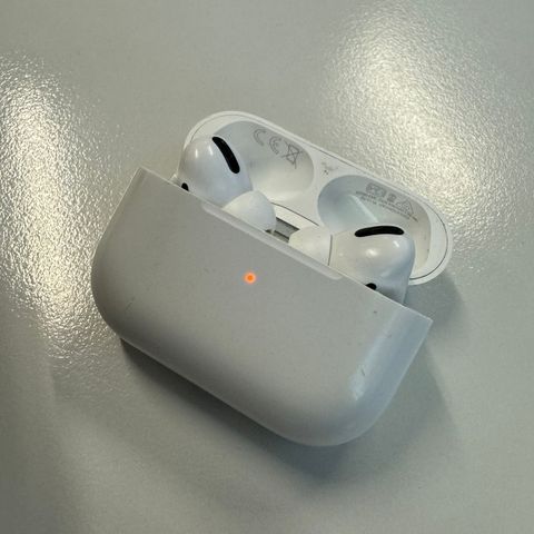 Apple AirPods pro