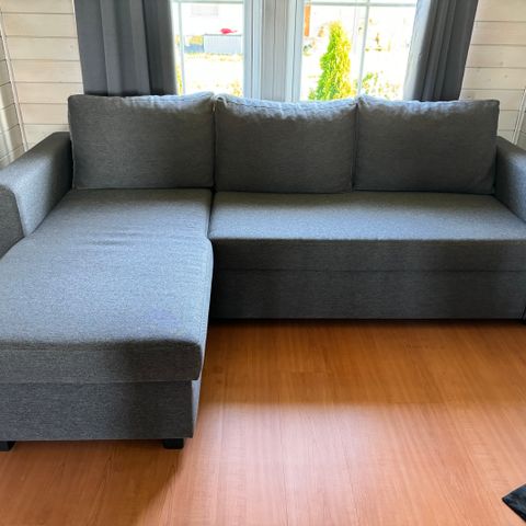 Sovesofa 140x200 selges - nærmest ubrukt