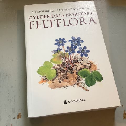 Gyldendals nordiske feltflora, 2010-utgave, 4. opplag fra 2019