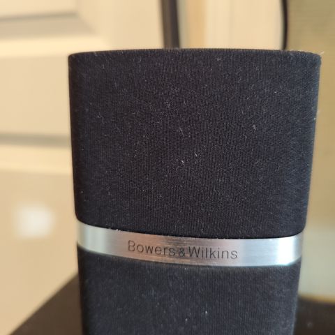 Bowers & Wilkins mm-1 selges