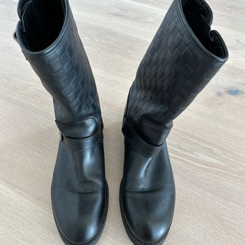 Sjeldne Louis Vuitton Biker Engineer Boots