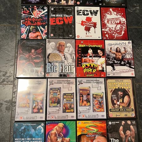 20 Wrestling DVD WWE/ECW/AWA selges samlet