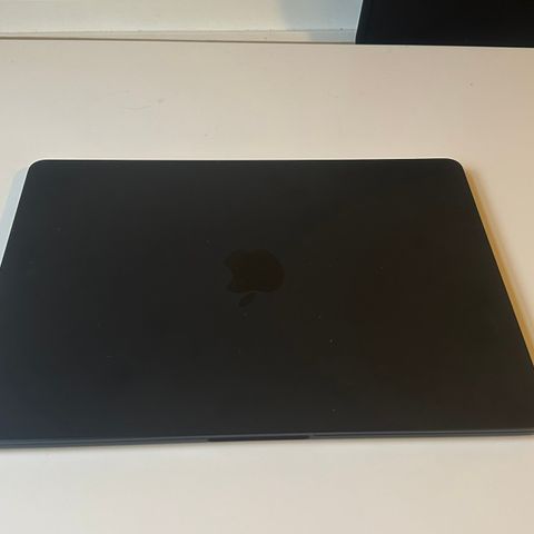 MacBook AIR M3 13''