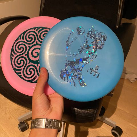 Disc golf discer luna og essence