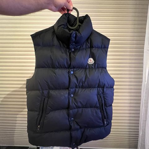 Moncler vest