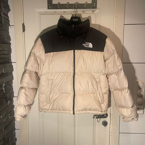 Beige North Face Jakke