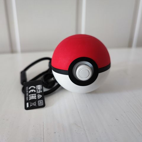 Nintendo Switch Pokemon Poke Ball Plus