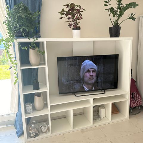 TV benk