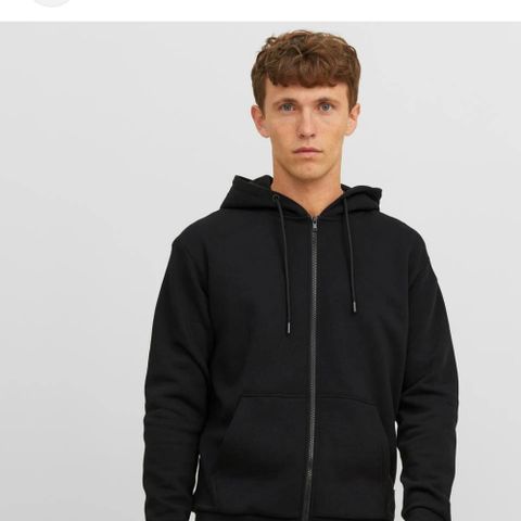 Nesten ubrukt hettegenser fra Jack&Jones